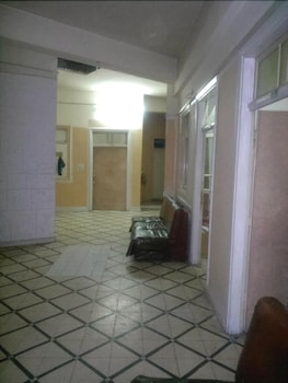 Mansour Hotel