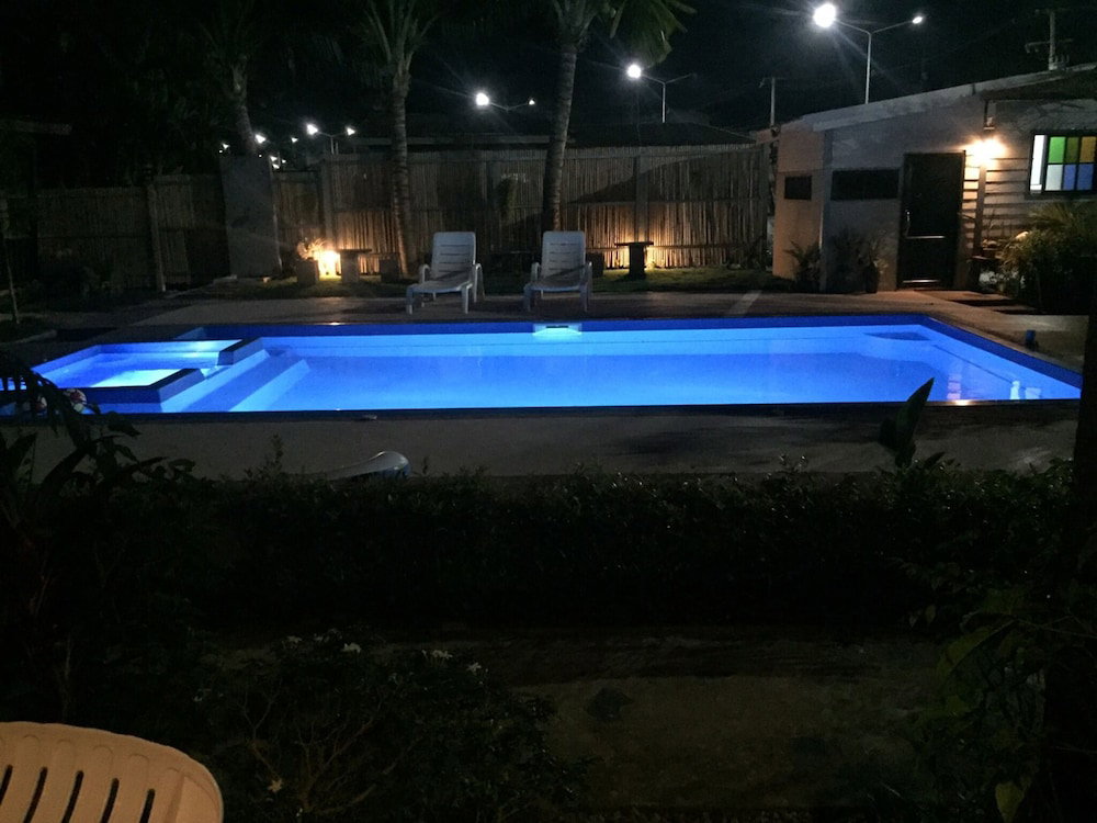 Hotel Andawa Lanta Resort