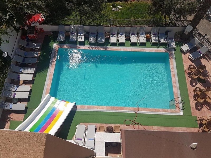 Yade Luxe Hotel