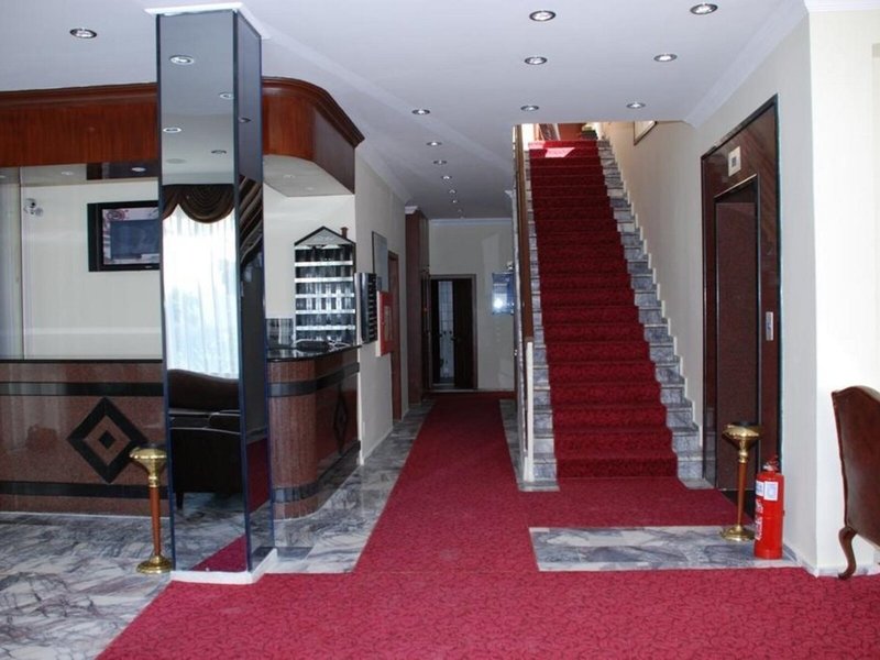 Yade Luxe Hotel