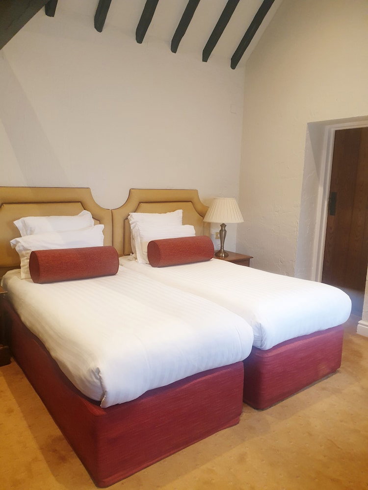 Best Western Plus Windmill Village Hotel