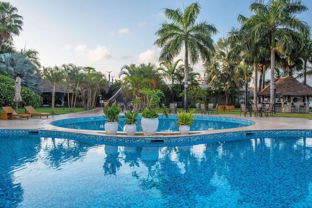 Hotel Delta Hotels Dar Es Salaam