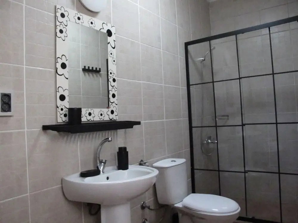 Hotel Iyon Pansiyon