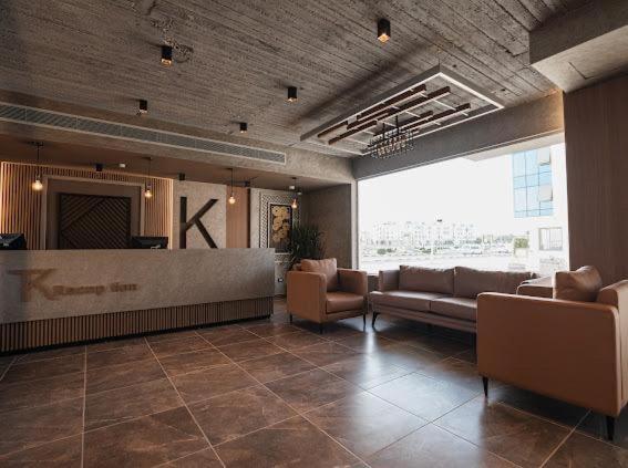 Tk Suites