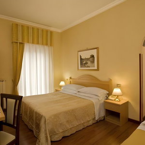 Hotel Siviglia cazare Fiuggi