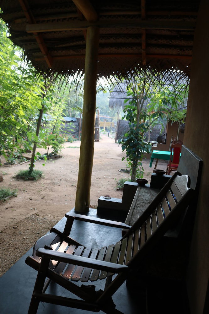Hotel Sandalwood Cottage