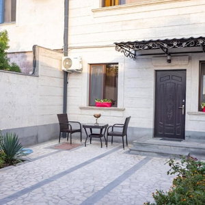 Hotel Our House cazare Vagharshapat