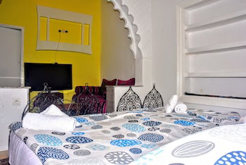 Hotel Riad Razoli Sidi Daoui