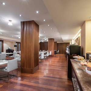 Hotel Crisol Almirante Bonifaz cazare Burgos