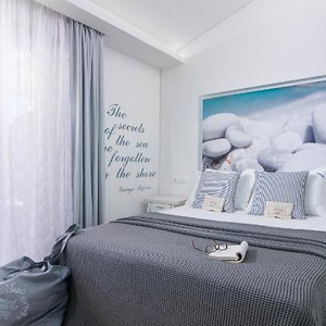 Hotel Muses Studios cazare Potos