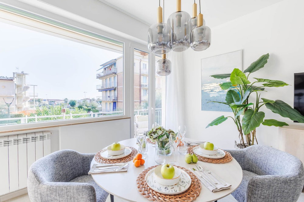Hotel Marine Charm In Viareggio