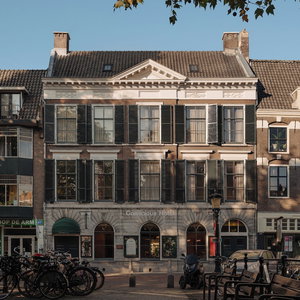Hotel Conscious Hotel Oudegracht Utrecht cazare Utrecht