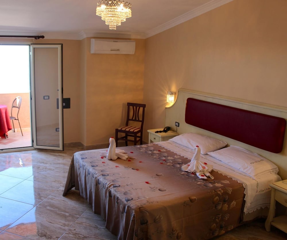 Hotel Terrazzo Sul Mare