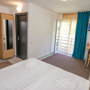 Hotel Casa Amur cazare Jupiter