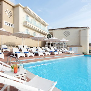 Hotel Melina Bay Boutique Hotel cazare Kassiopi