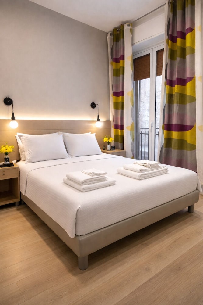 Hotel A Due Passi Dalla Scalinata Rooms