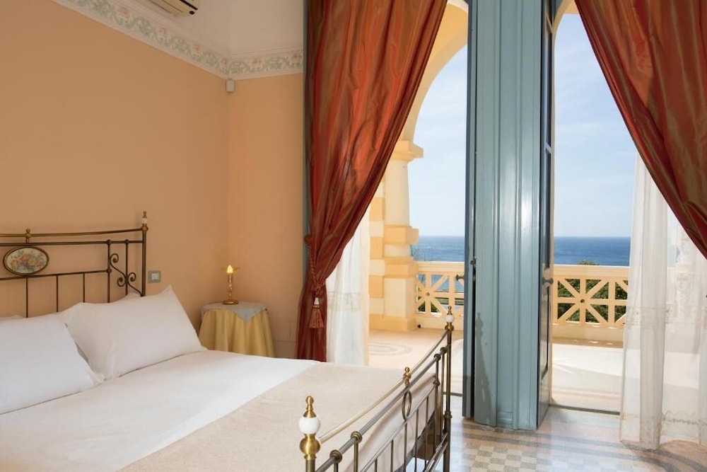 Hotel Villa Raffaella