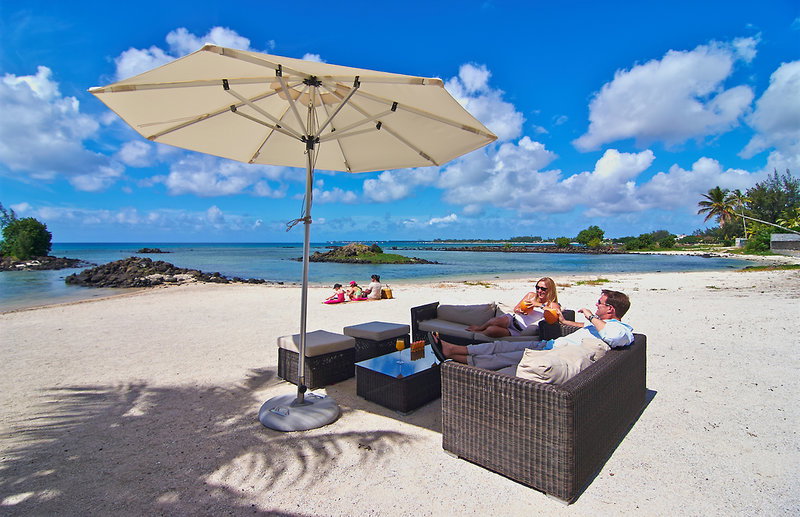 Bon Azur Beachfront Suites And Penthouses By Lov