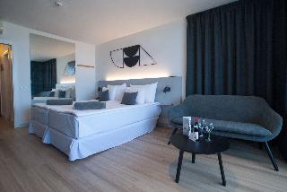 dal travel Coral Suites & Spa