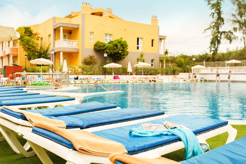 Coral Compostela Beach Golf