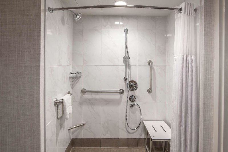 Hotel Doubletree By Hilton Hotel Dallas - Farmers Branch