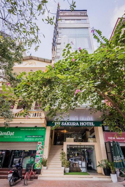 Tu Sakura Hotel