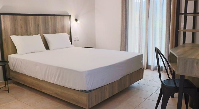 Hotel Aliston Hotel Studios