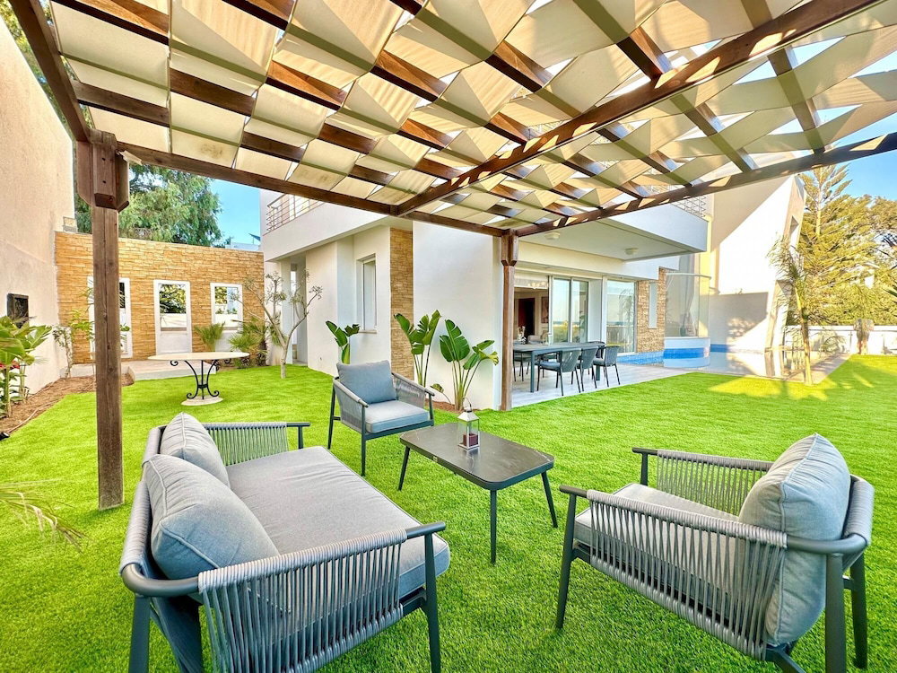 Hotel Omnya Carthage Frontsea Luxury Villa