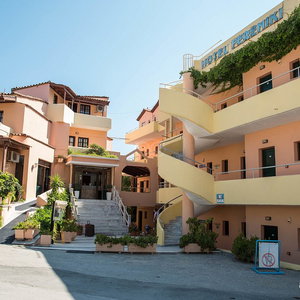 Hotel Fereniki Holiday Resort cazare Georgioupolis