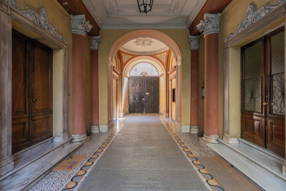 L'angolo Del Libro By Wonderful Italy