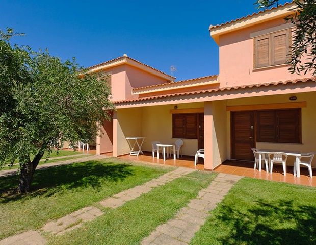 Hotel Residence Li Menduli