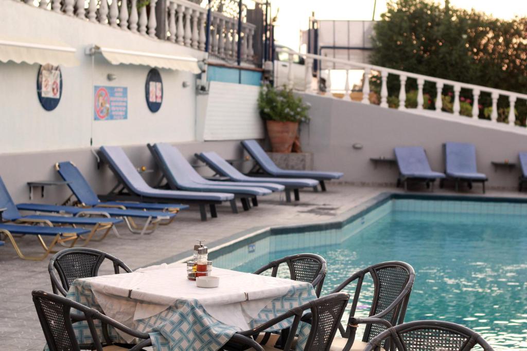 Hotel Villa Marina Anissaras