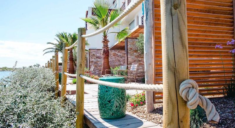 Hotel L’île De La Lagune