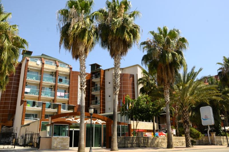 Hotel Club Monte Carlo Hotel