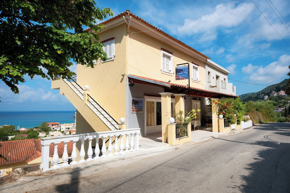 Hotel Ammos Bay