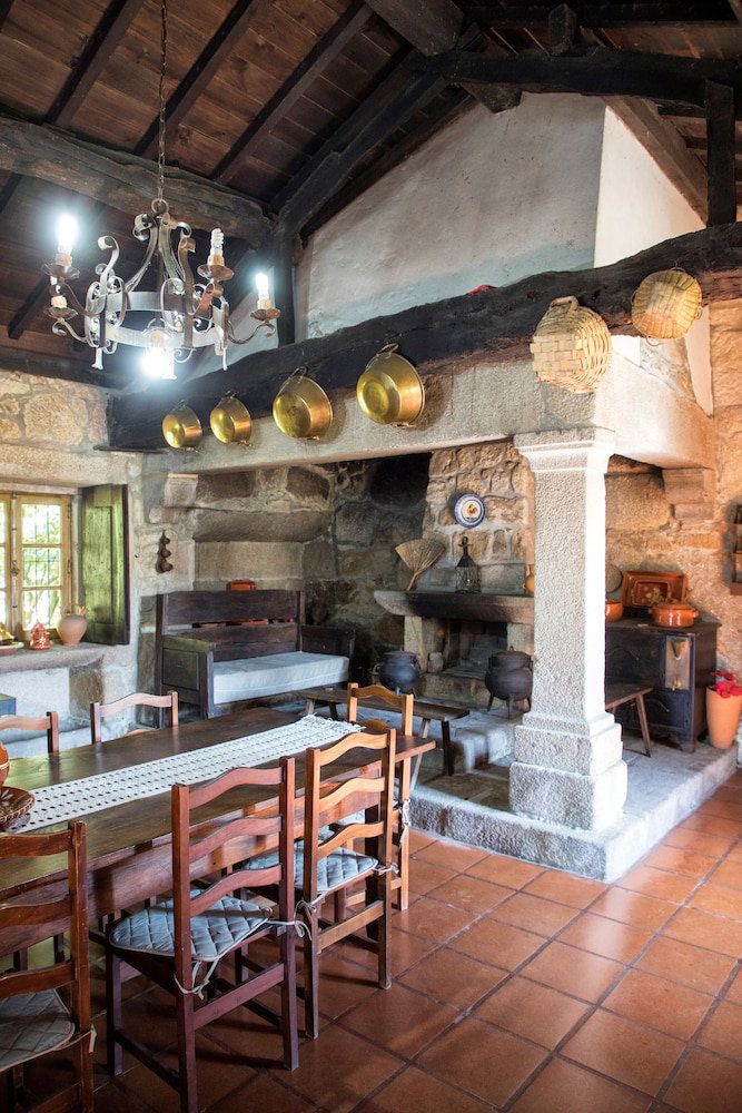 Casa De Santa Comba