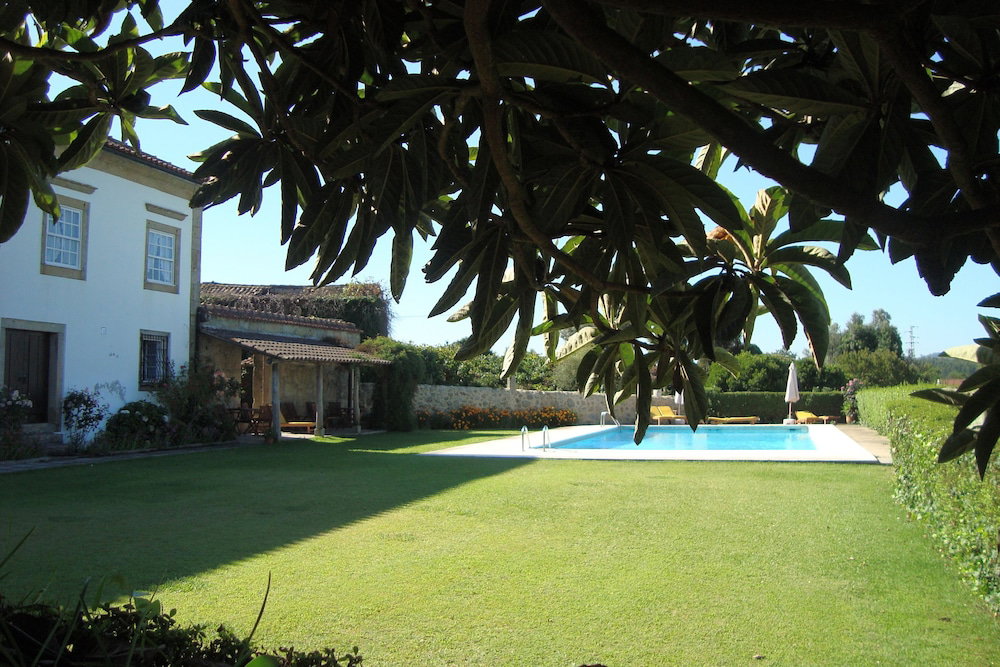Casa De Santa Comba