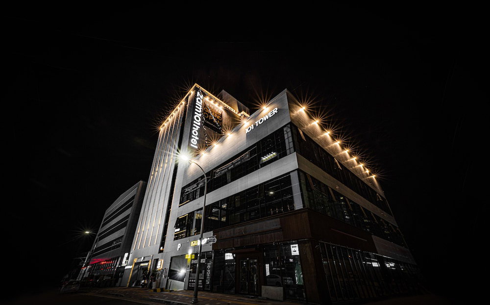 Hotel Zam101 Hotel