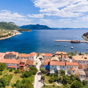 Hotel Holiday Home Jasenka Trstenik cazare Orebic