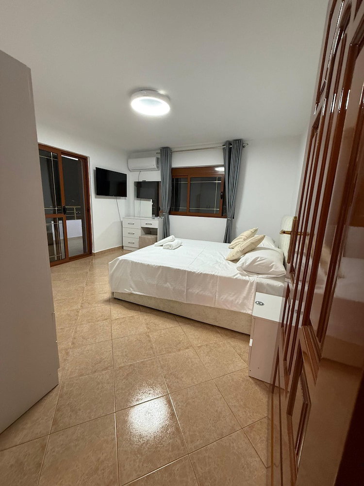 Hotel Murati Lake View Hotel
