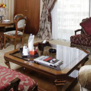 Hotel Lancaster Hotel Raouche cazare Beirut