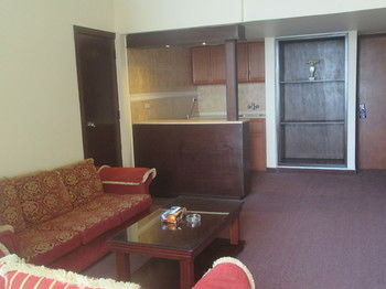 Hotel Grand Suites Hotel