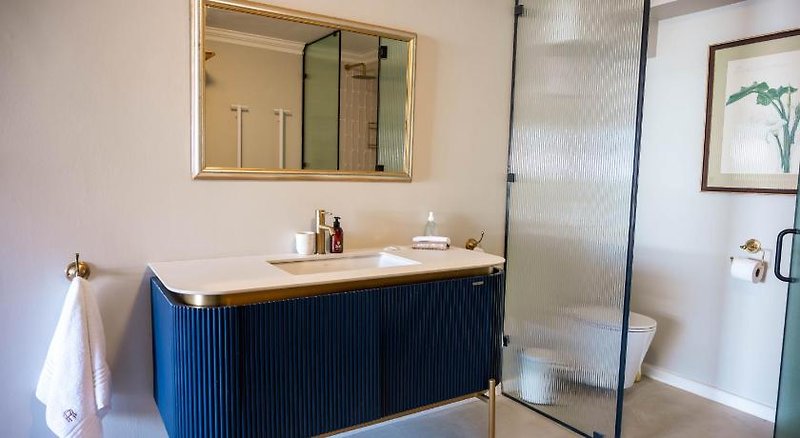Hotel Rozenburg Guest House