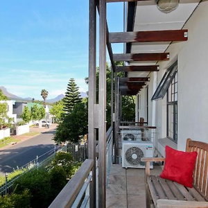 Hotel Vilaroux cazare Stellenbosch