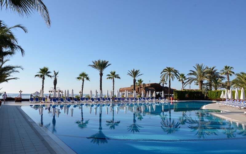 dal travel Emelda Sun Club