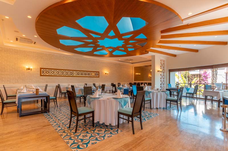 dal travel Emelda Sun Club