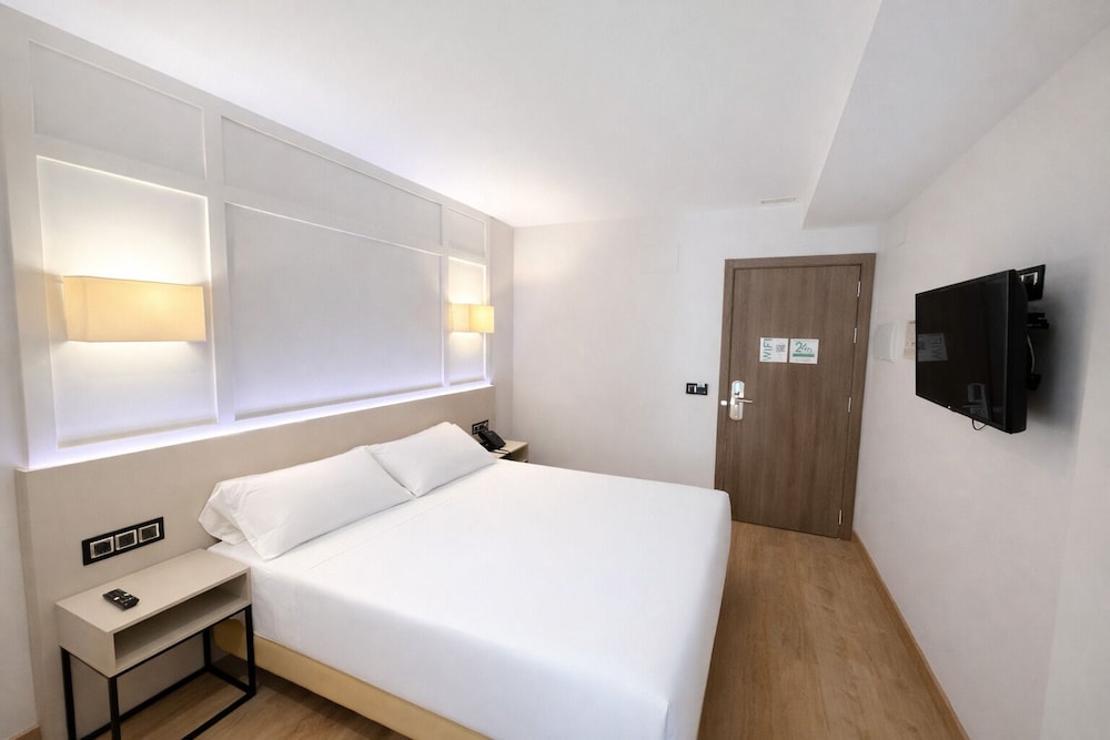 Hotel Playa De Foz Hotel & Spa By Gaiarooms
