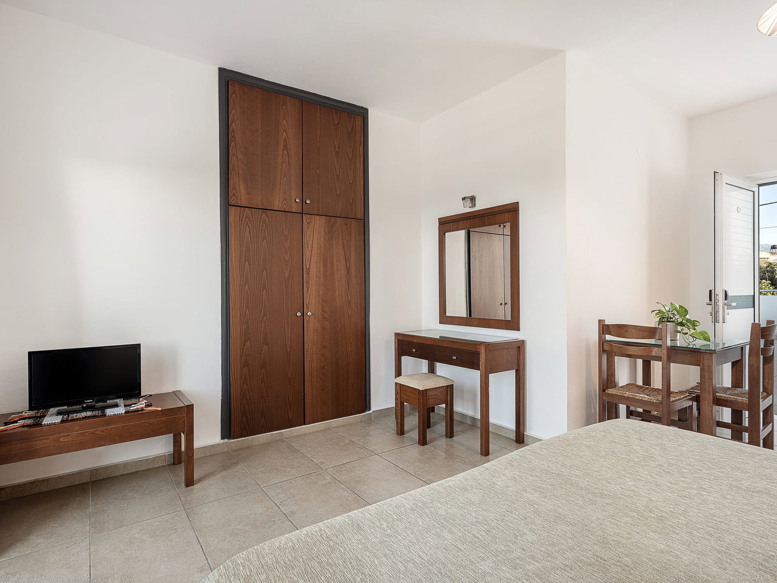 Nontas Suites