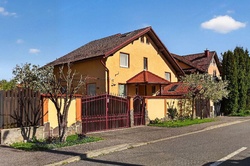 Casa Dava