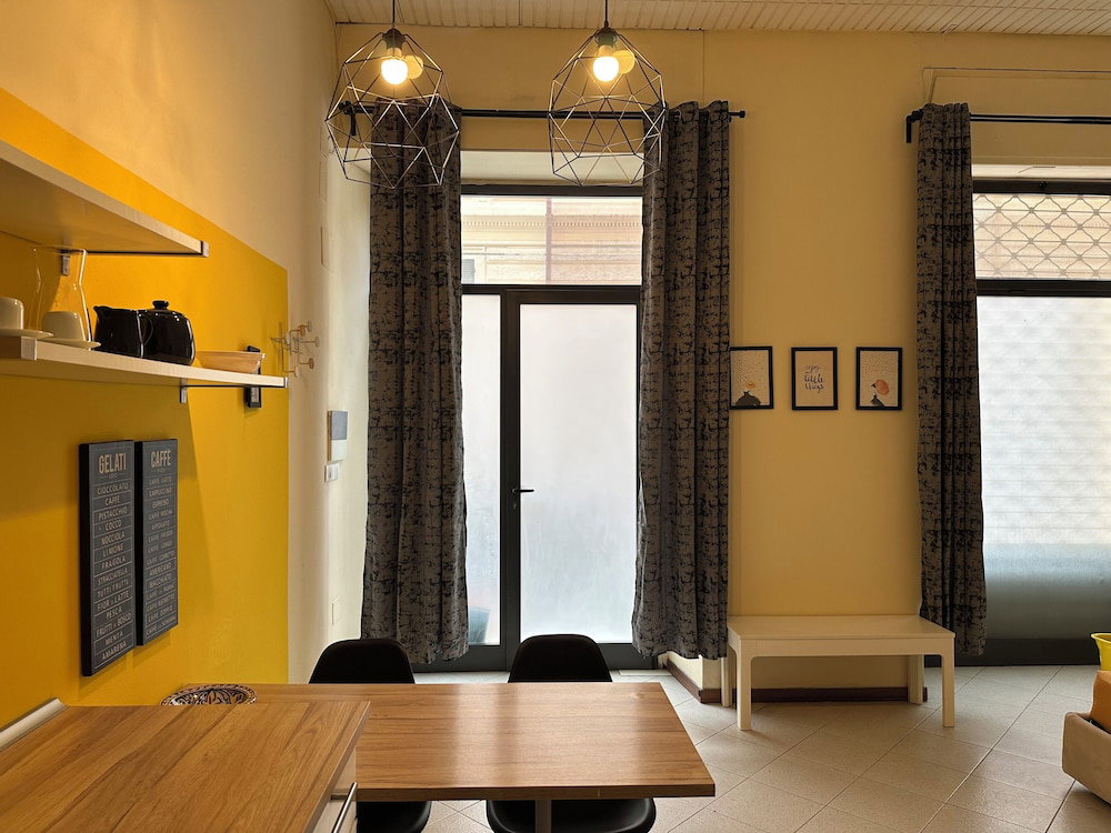 Hotel Station Apartment West
